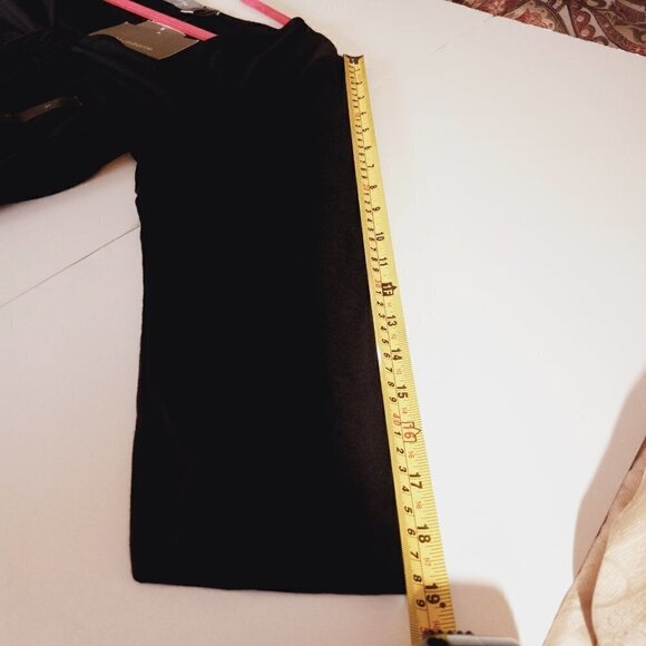 LIZ Claiborne  Blouse  Black V Neck 3/4 Sleeve Pull Over - Picture 5 of 9